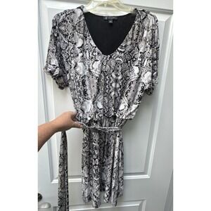 INC Dress Size XL Snake Skin‎ Stretchy Beaded Short Sleeve Belted Elastic Waist